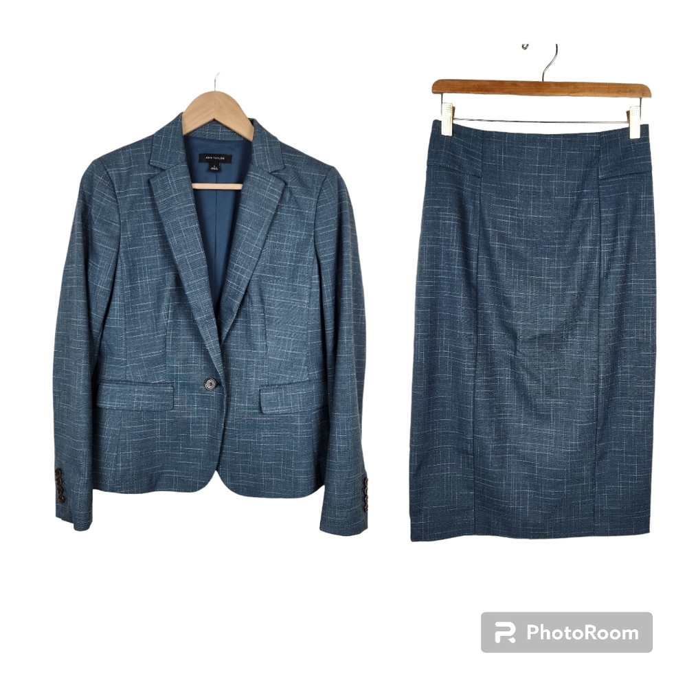 Ann Taylor Blue Blazer Pencil Knee Length Skirt Suit Set Career Sz 6